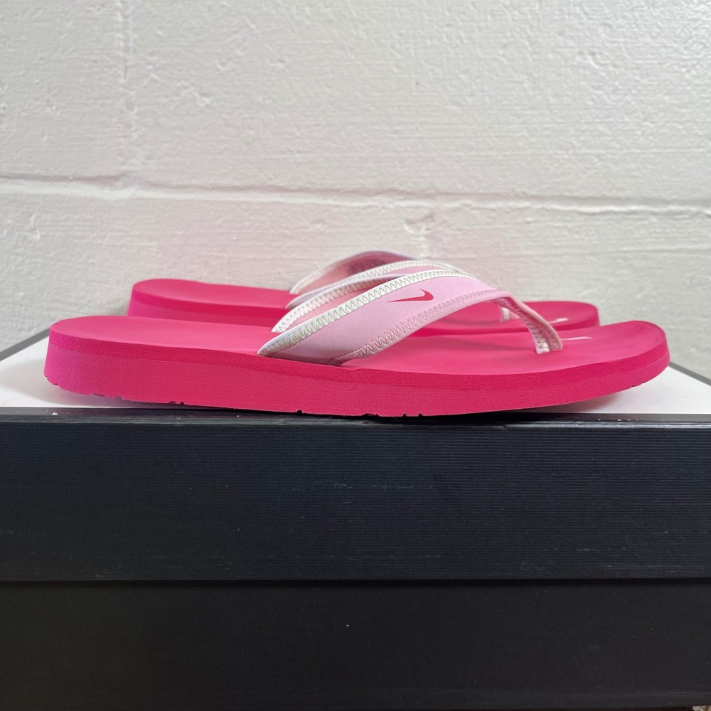 Nike Celso Solarsoft Girl Pink White Thong Sandals Slip On Women's 9 US/6.5 UK